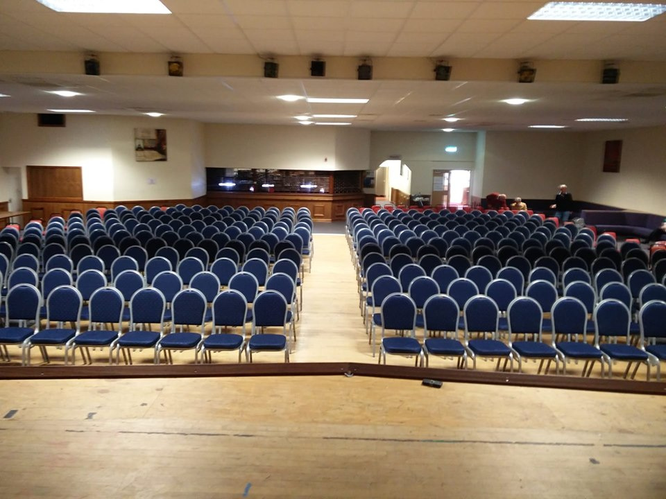 Garner theatre style